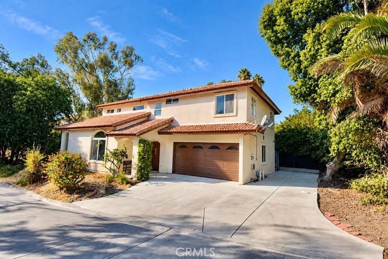 https://cdn.realtyfeed.com/cdn/127/307093683/75292aff3f8edaf0deae3c89f3a2336d.webp