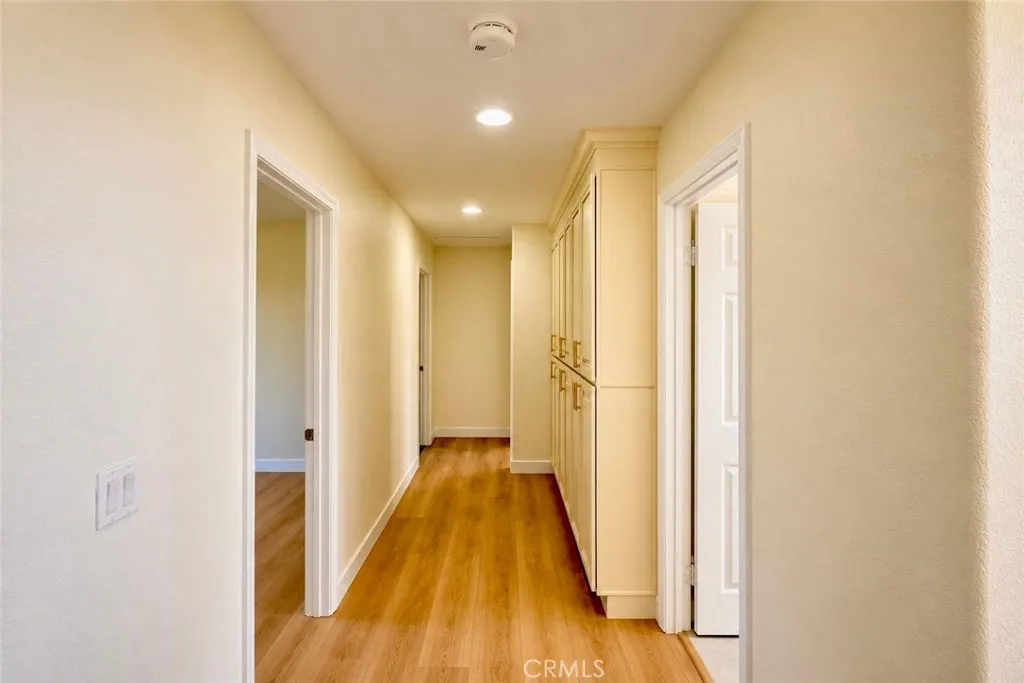 https://cdn.realtyfeed.com/cdn/127/307093683/79c9cfeda0716c8e4a29d83193d44aac.webp