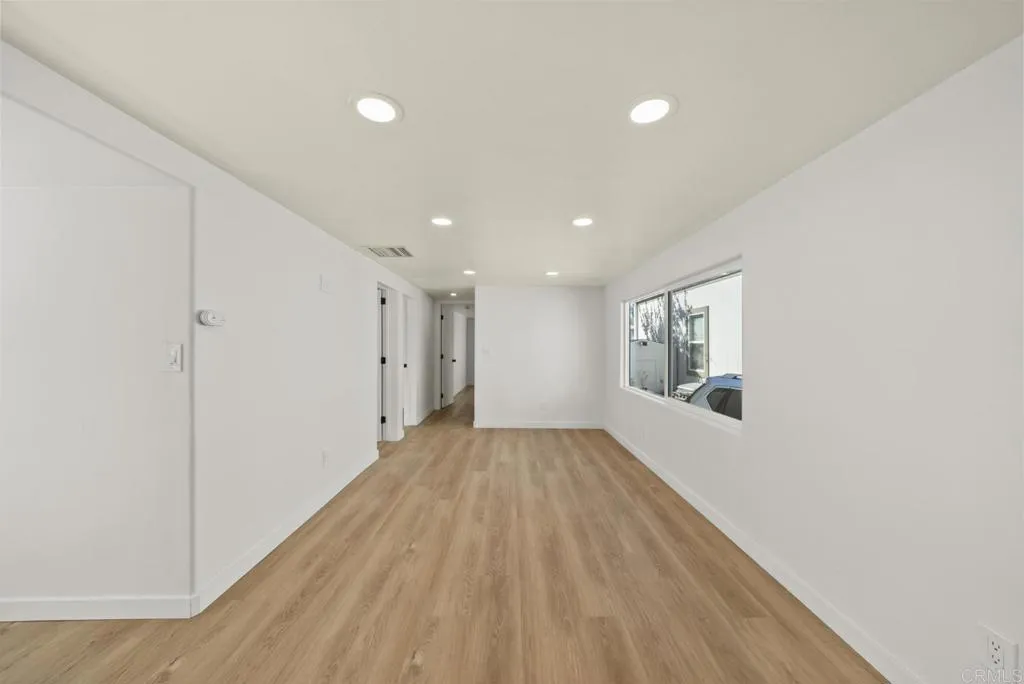https://cdn.realtyfeed.com/cdn/127/307093737/31b02a079c06081c231aedbeead5c730.webp