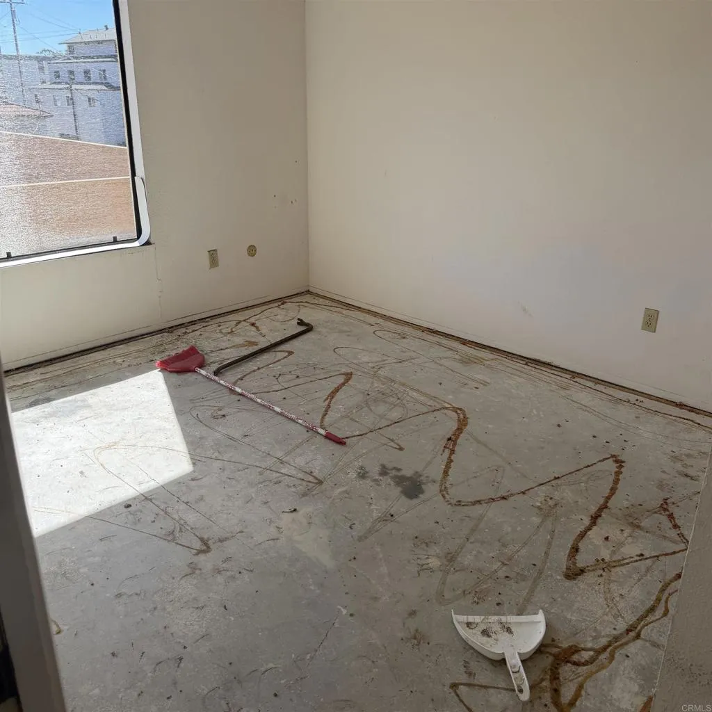 https://cdn.realtyfeed.com/cdn/127/307093743/a037f22b8fbac0c35eb53c4dce0c5f7b.webp