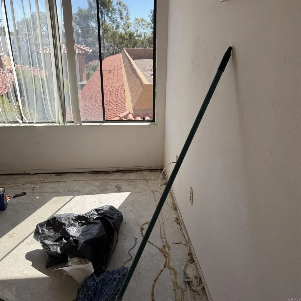 https://cdn.realtyfeed.com/cdn/127/307093743/a4a14a441c34fd419b3a4353d44bbcaa.webp