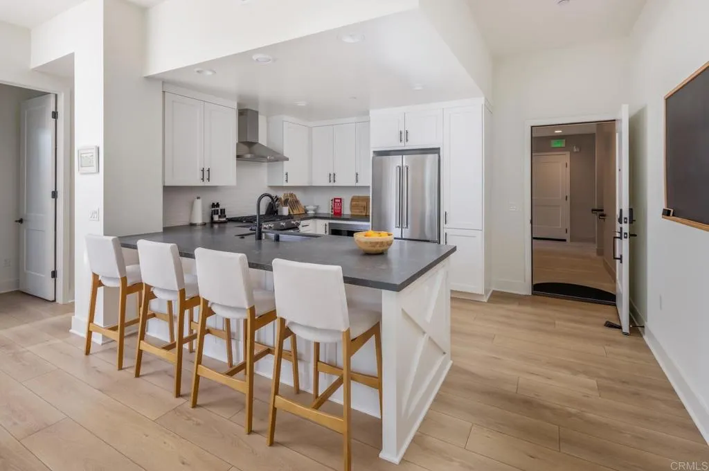 https://cdn.realtyfeed.com/cdn/127/307093760/527ebc37c4d58b1004465fc150661cb1.webp