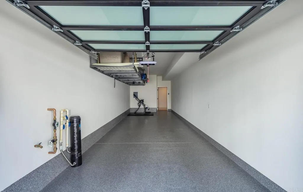https://cdn.realtyfeed.com/cdn/127/307093760/affdcf2c24779f4e6b64c5ff807a7d3d.webp
