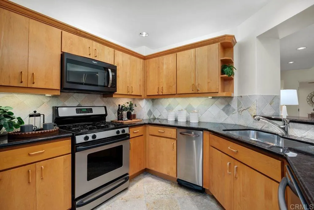 https://cdn.realtyfeed.com/cdn/127/307093824/9d468023eeaee431a89ad70a38569824.webp