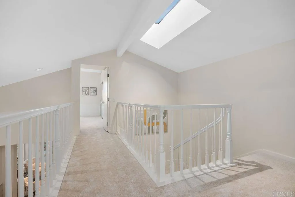 https://cdn.realtyfeed.com/cdn/127/307093824/b0b5793192918a09300c47b359556d58.webp