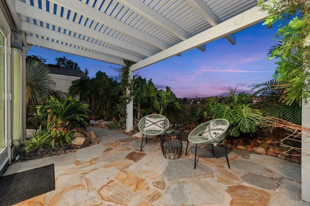 https://cdn.realtyfeed.com/cdn/127/307093824/bdd4c863481fe9e5f3c80fe371c70099.webp