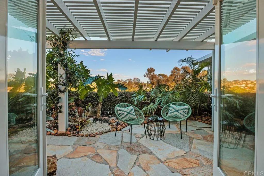 https://cdn.realtyfeed.com/cdn/127/307093824/d5ef54359dafa25e35606b4399277aea.webp