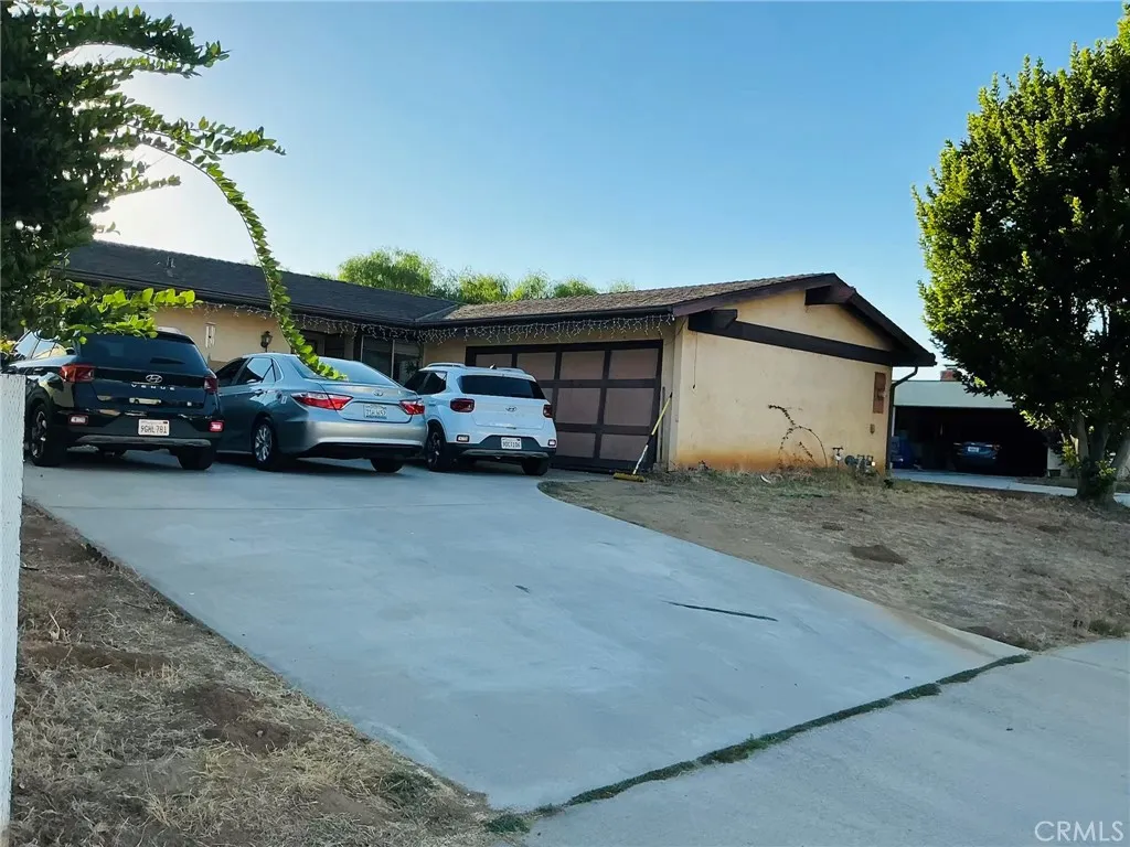 https://cdn.realtyfeed.com/cdn/127/307093982/b9b4c2db2a0bad3c698489cf39c4bc15.webp