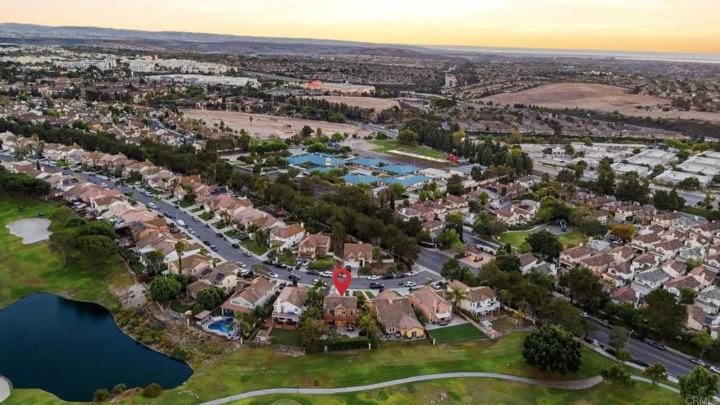 https://cdn.realtyfeed.com/cdn/127/307094020/ad2eecad33abae630b37311cc4daf76e.webp