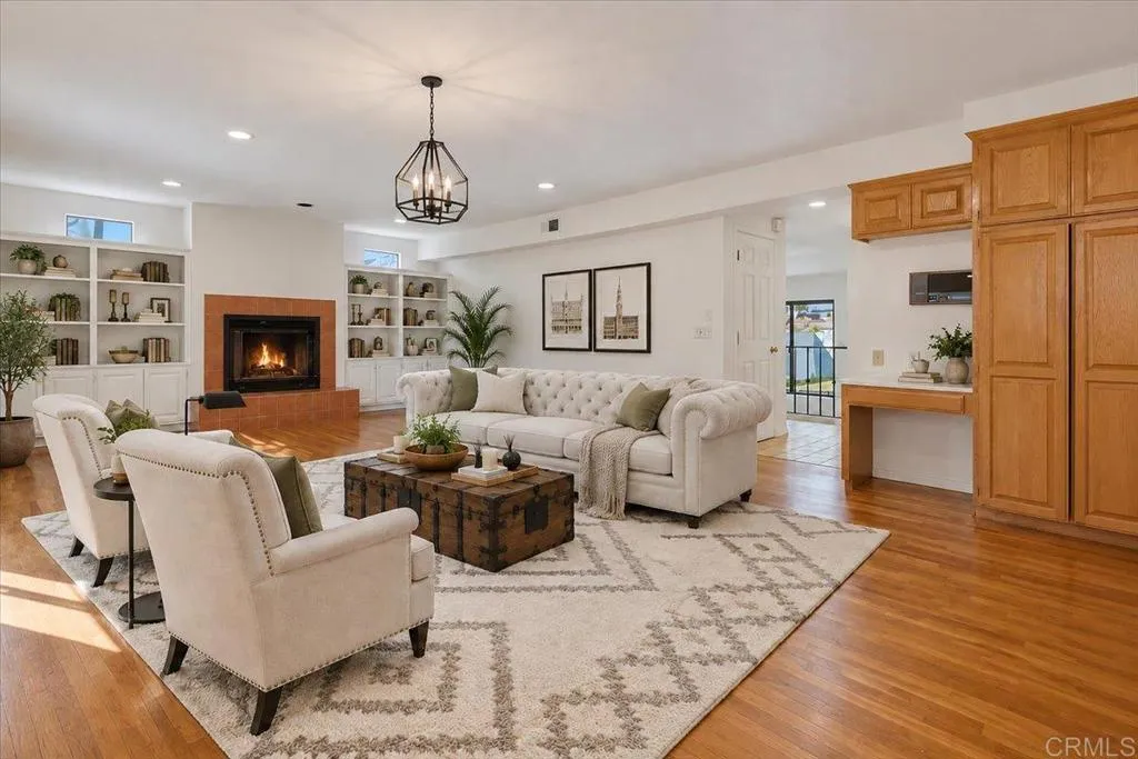 349-351 G Street, Coronado, CA 92118