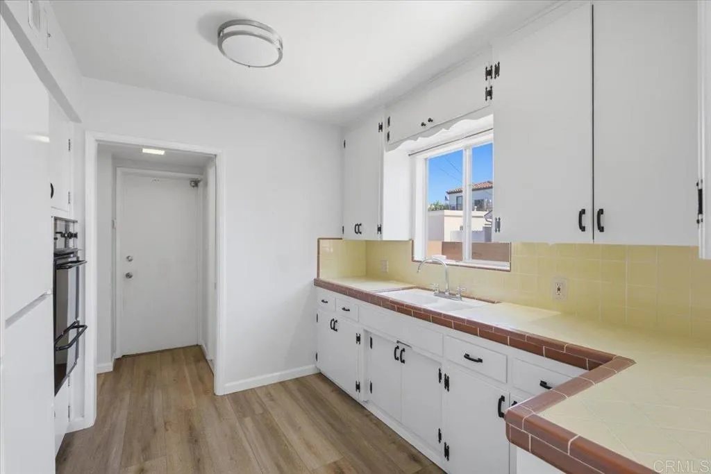 349-351 G Street, Coronado, CA 92118