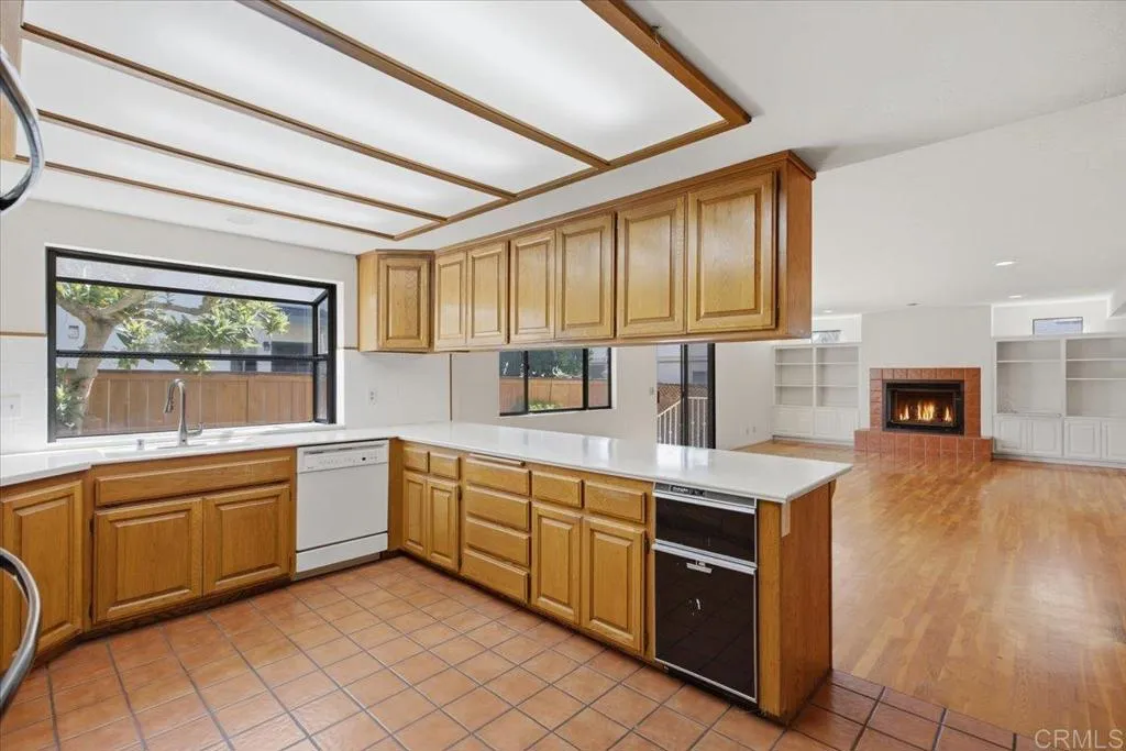 349-351 G Street, Coronado, CA 92118