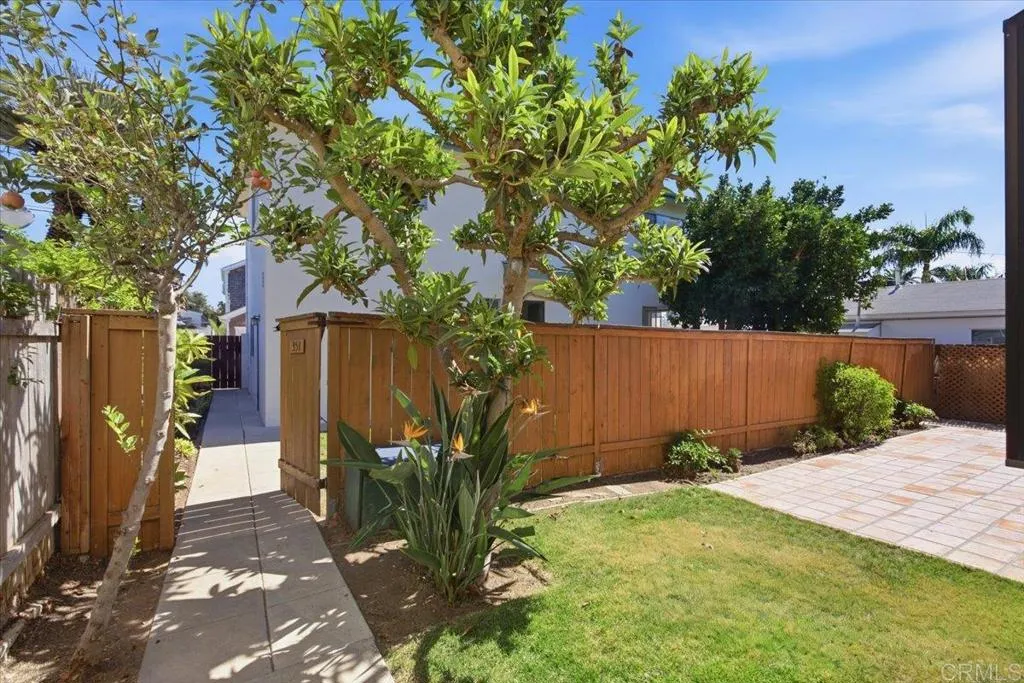 349-351 G Street, Coronado, CA 92118