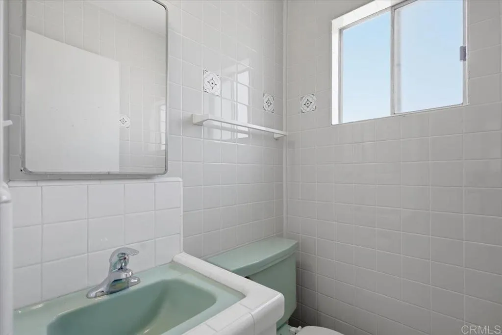 349-351 G Street, Coronado, CA 92118