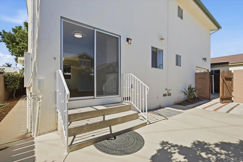 349-351 G Street, Coronado, CA 92118