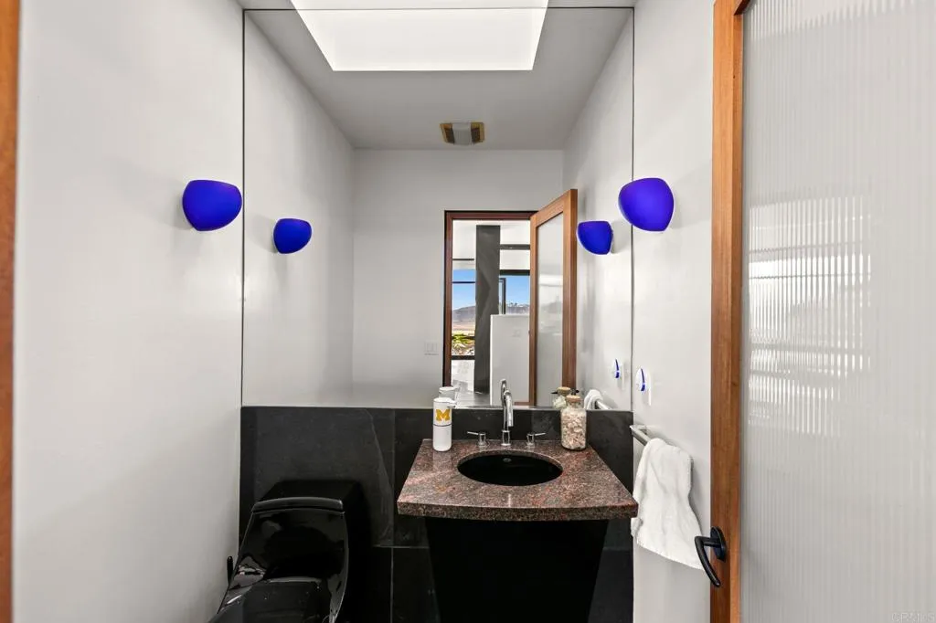 https://cdn.realtyfeed.com/cdn/127/307094098/02f847825f11c17d115566aeabdd9621.webp