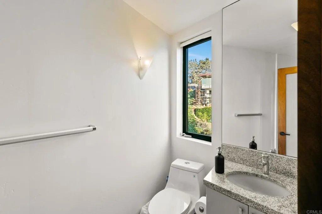 https://cdn.realtyfeed.com/cdn/127/307094098/83df1f25e23fe0e5f49b1acad13880d1.webp