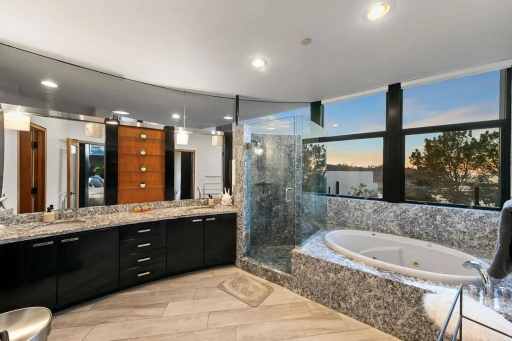 https://cdn.realtyfeed.com/cdn/127/307094098/db534570ed7101082a1d0eb7f44931bc.webp