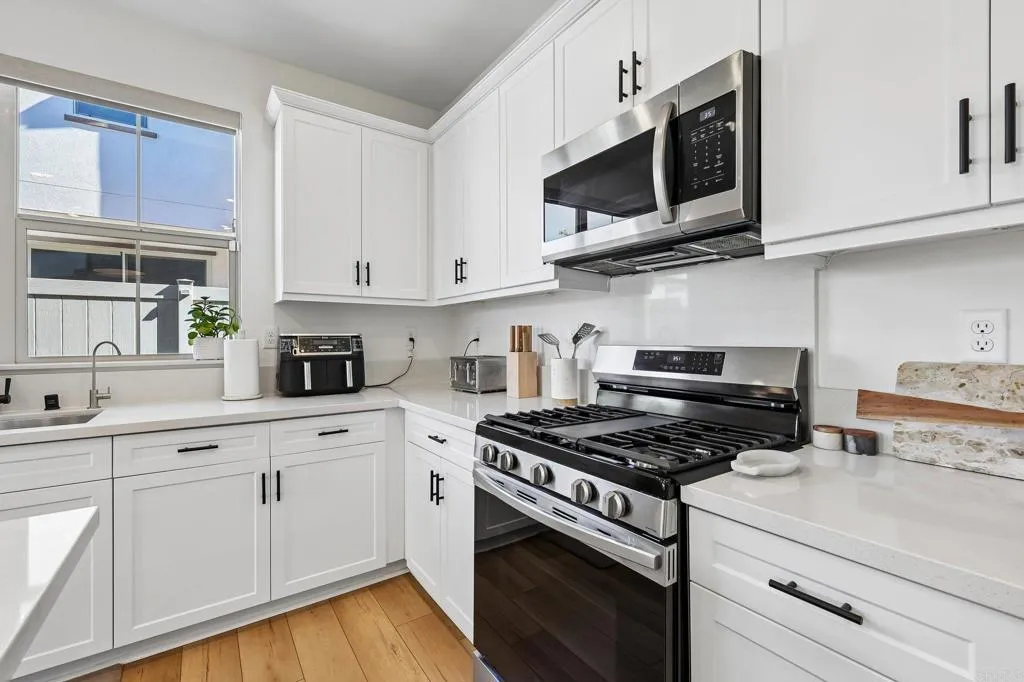 https://cdn.realtyfeed.com/cdn/127/307094184/7b0e523697a698149ae69bceb5c40588.webp