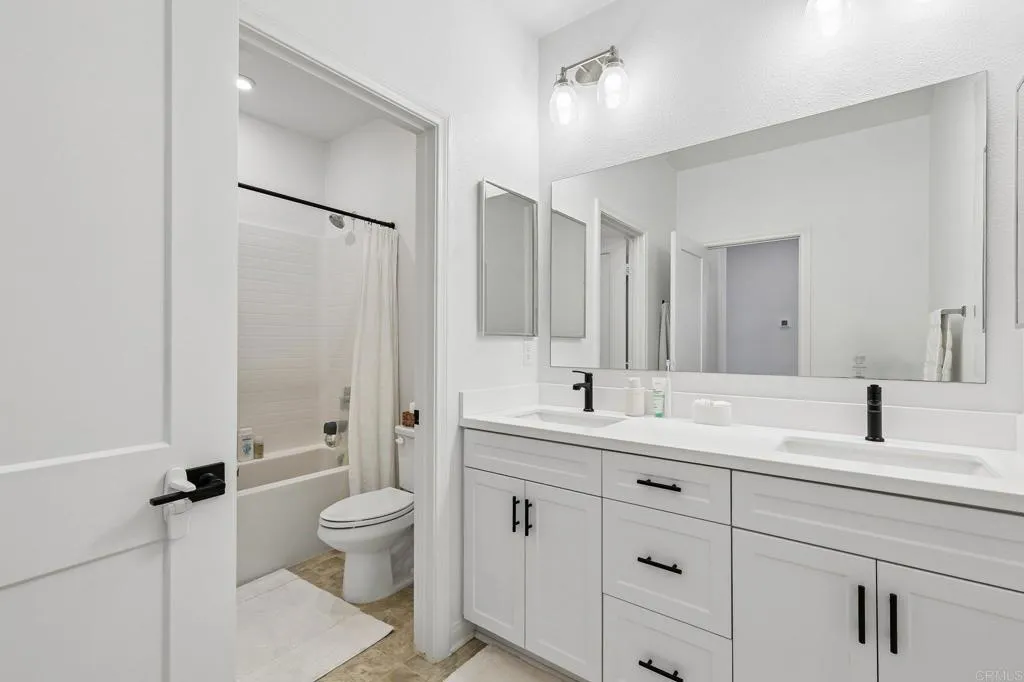 https://cdn.realtyfeed.com/cdn/127/307094184/c512ec20f7227199562fb74b61ad7873.webp