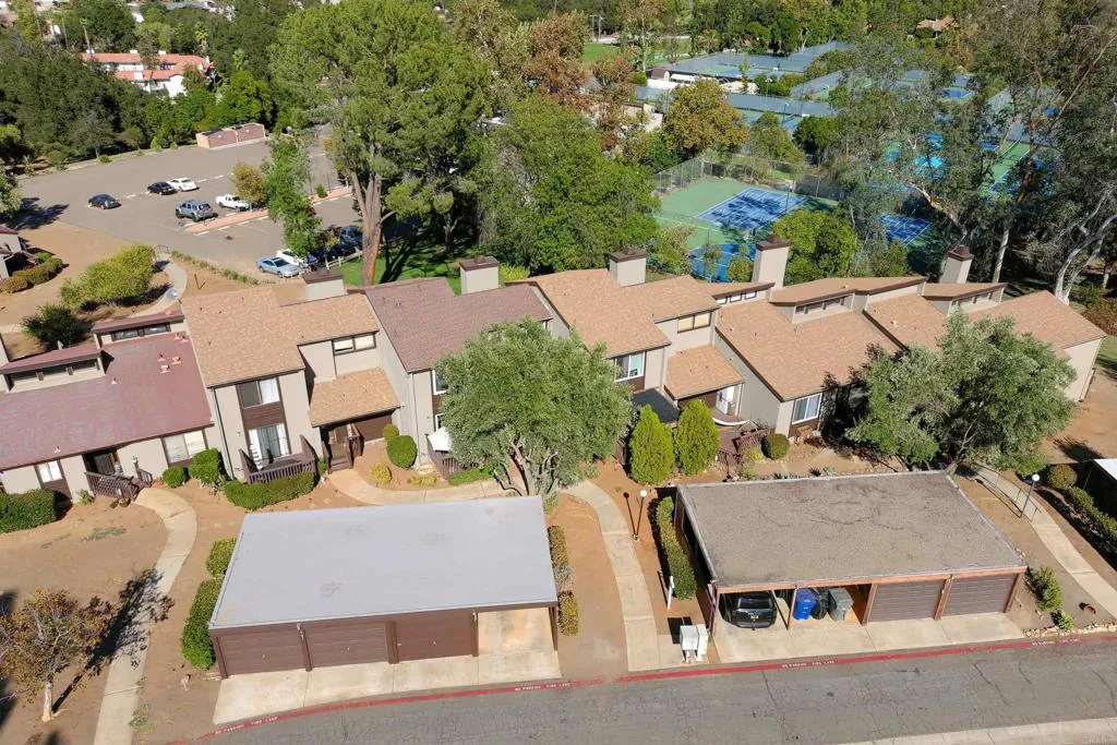 https://cdn.realtyfeed.com/cdn/127/307094188/6f870f86d33402ac60f63b5f6f7e48dc.webp