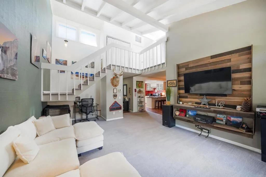 https://cdn.realtyfeed.com/cdn/127/307094188/f3b288dd684294f1a2d0266b52033e93.webp