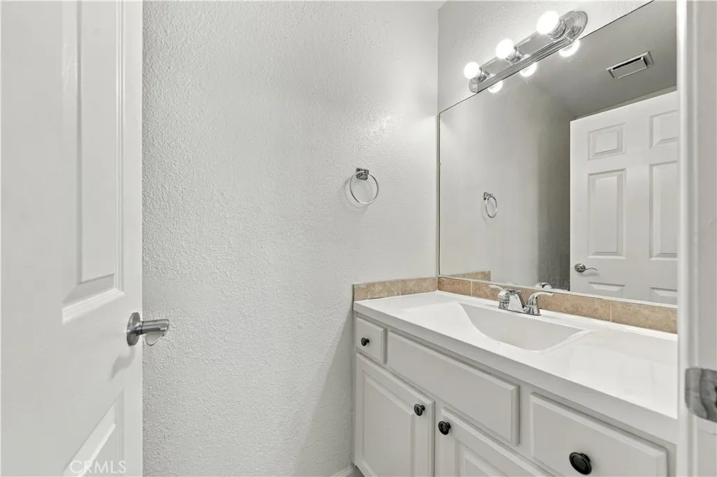 https://cdn.realtyfeed.com/cdn/127/307094192/28b6799c05533d13b7ca18caf2634c79.webp