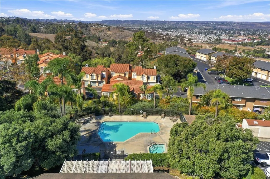 https://cdn.realtyfeed.com/cdn/127/307094192/34469f6ffb2ab8780f068a8e454104a6.webp