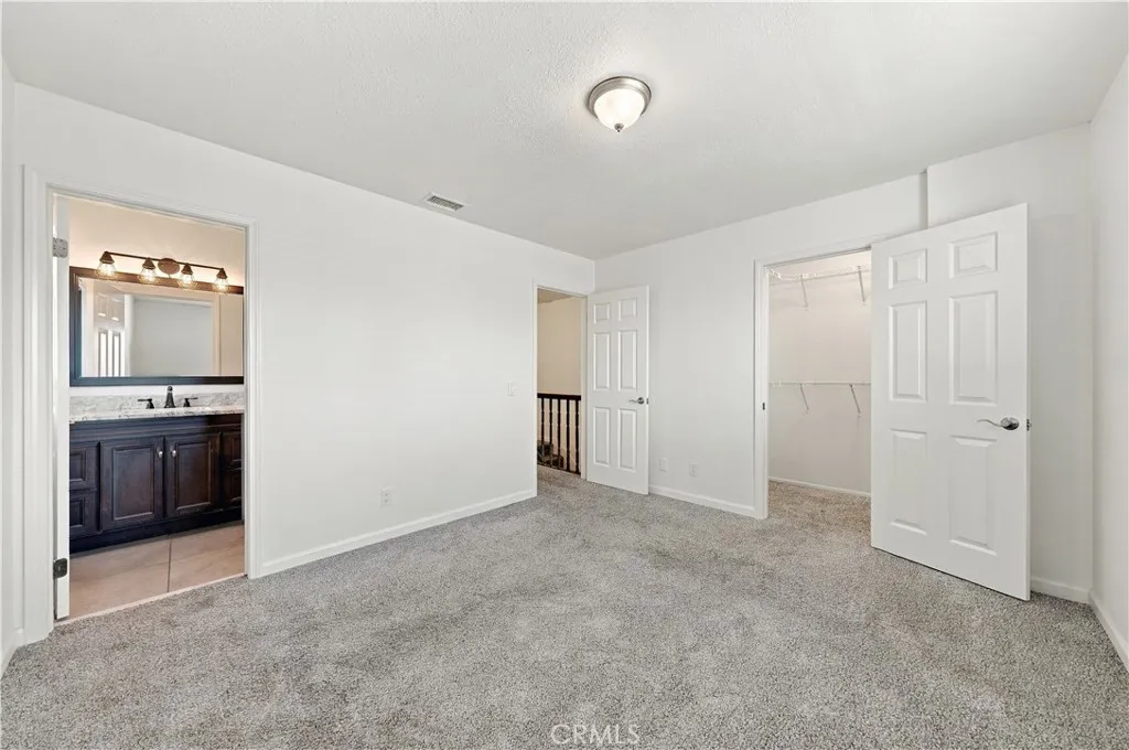 https://cdn.realtyfeed.com/cdn/127/307094192/6c1ec95540d0fc6ea95028e086d96636.webp