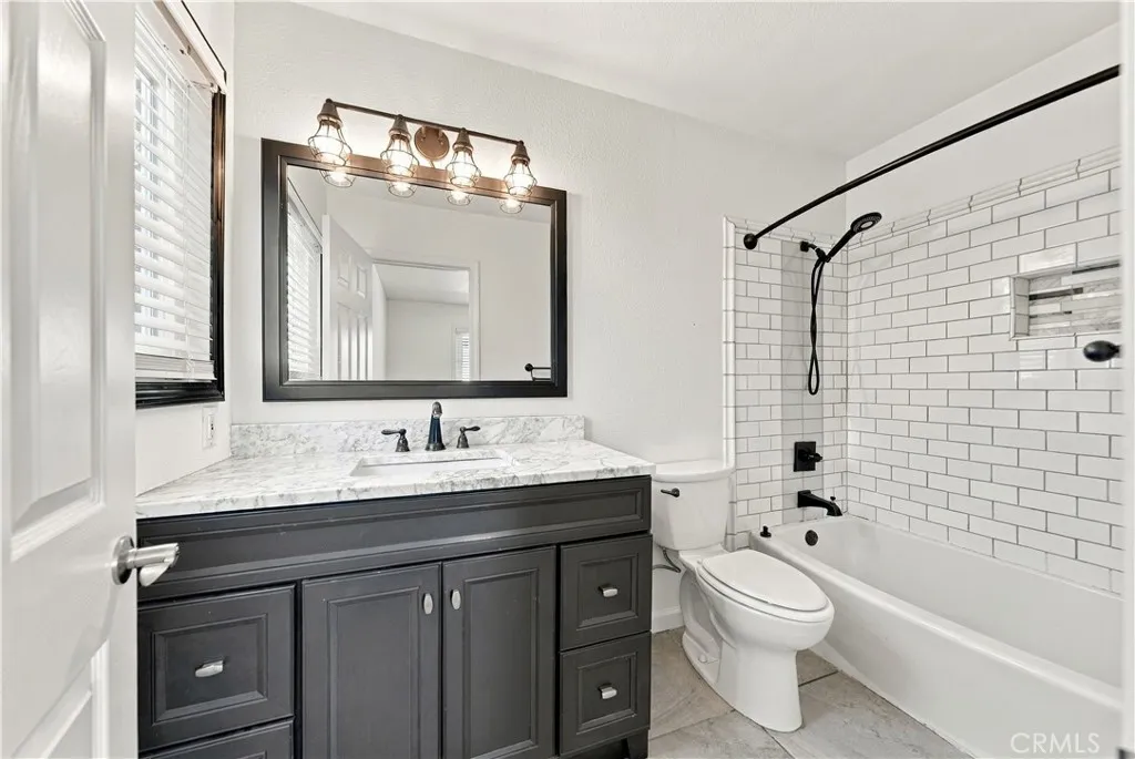 https://cdn.realtyfeed.com/cdn/127/307094192/86c07a49a563f91baa8a086d7fa94707.webp