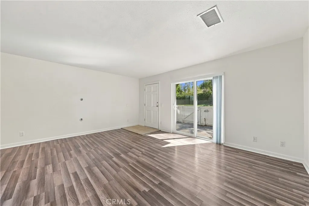 https://cdn.realtyfeed.com/cdn/127/307094192/a26e919012af06db75838c968dbd759a.webp