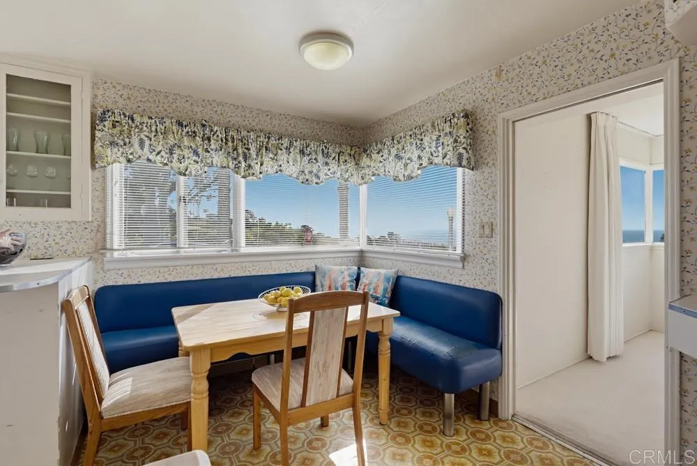 1005 Alexandria Dr, San Diego, CA 92107 With view
