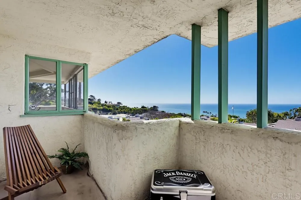1005 Alexandria Dr, San Diego, CA 92107 1005 Alexandria Dr, San Diego, CA 92107