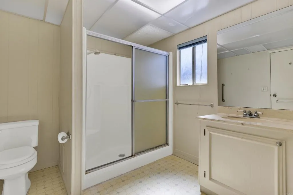 https://cdn.realtyfeed.com/cdn/127/307094232/1ca706755237bfa9d48864266d82f295.webp