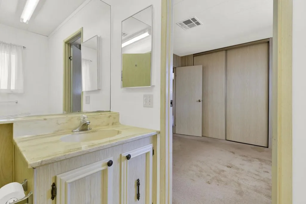 https://cdn.realtyfeed.com/cdn/127/307094232/4fd36465dfef8ce983a2b4eeff67687e.webp