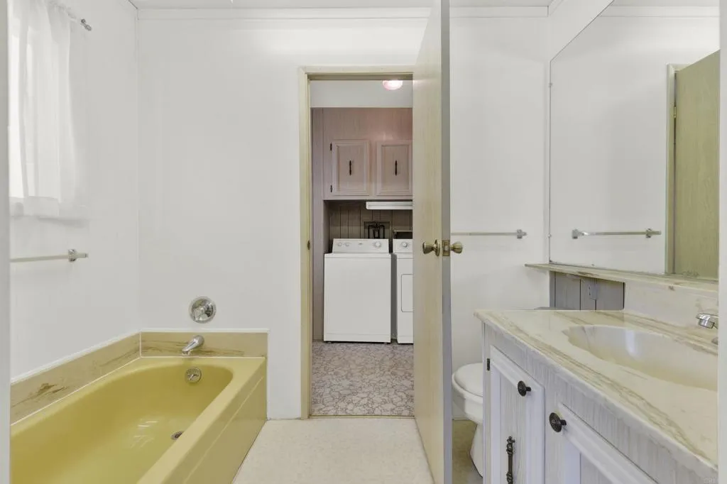 https://cdn.realtyfeed.com/cdn/127/307094232/6fe785ae9736b5878892210b1bb51962.webp
