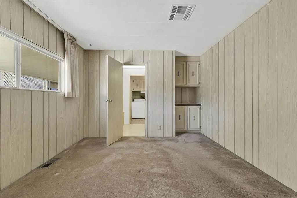 https://cdn.realtyfeed.com/cdn/127/307094232/8abea76dd6a6db0d1e23ba65a4667c26.webp
