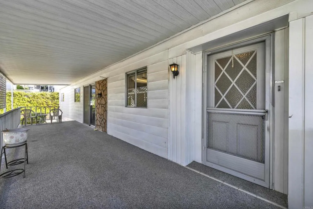 https://cdn.realtyfeed.com/cdn/127/307094232/b47250d25be31668474fb09b55019d76.webp