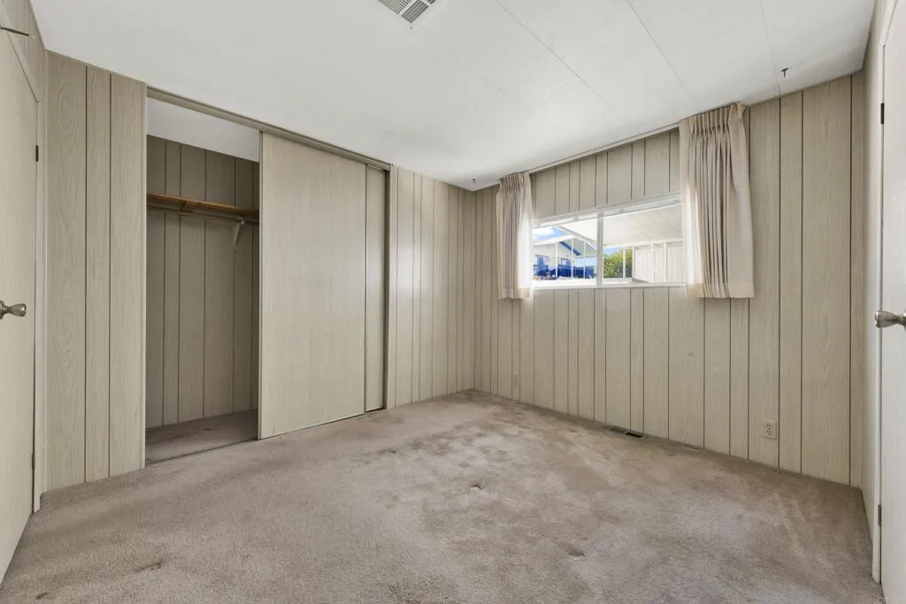 https://cdn.realtyfeed.com/cdn/127/307094232/ba68e61d72c2c85fa99460fad7d17850.webp