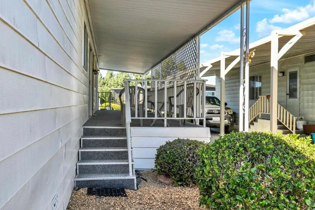 https://cdn.realtyfeed.com/cdn/127/307094232/f0d9898617364ef27a76156329407e4b.webp