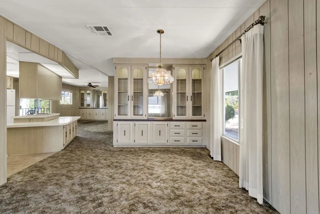 https://cdn.realtyfeed.com/cdn/127/307094232/fcf417194a23cdf48b8f74af0c0cac5f.webp