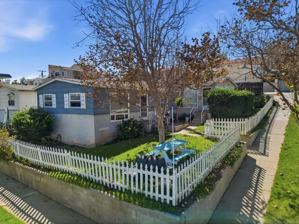 303-305 W F Street, Encinitas, CA 92024 - Photo 2 of 40, Encinitas, CA