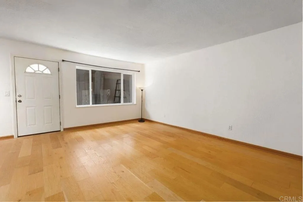 https://cdn.realtyfeed.com/cdn/127/307094404/b9f31dcbf4c2ed24a942b19c3689b461.webp