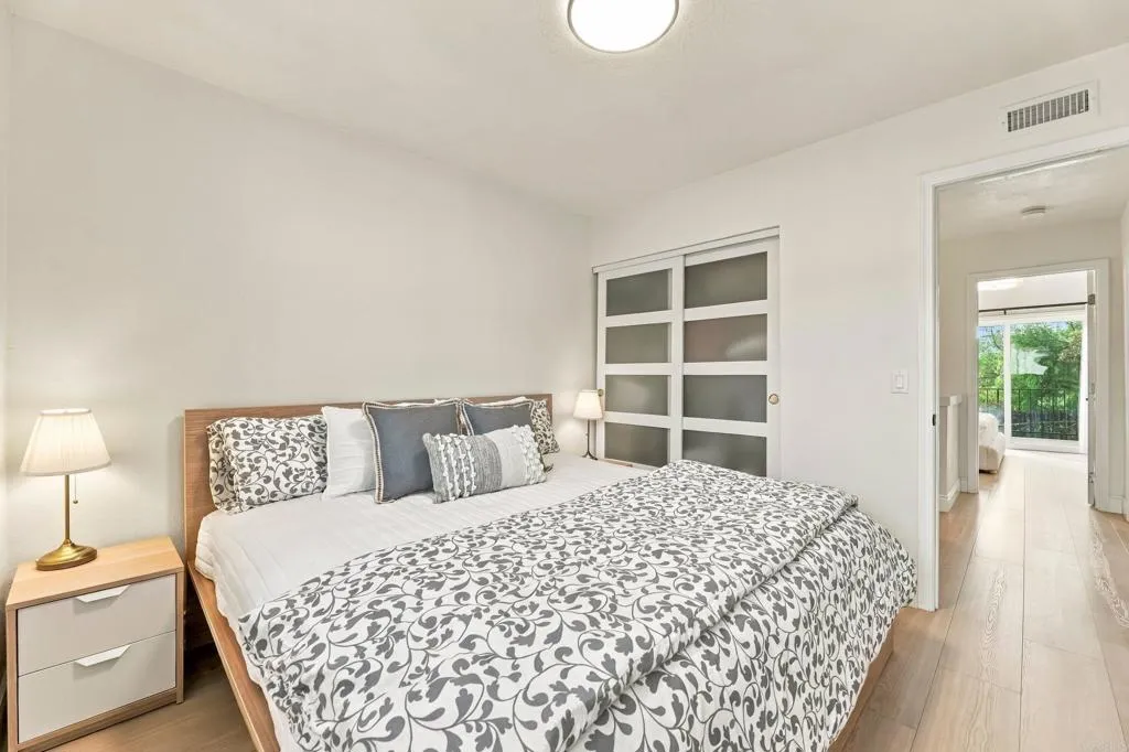 https://cdn.realtyfeed.com/cdn/127/307094552/d467d4188ade196ce07c72b659070326.webp