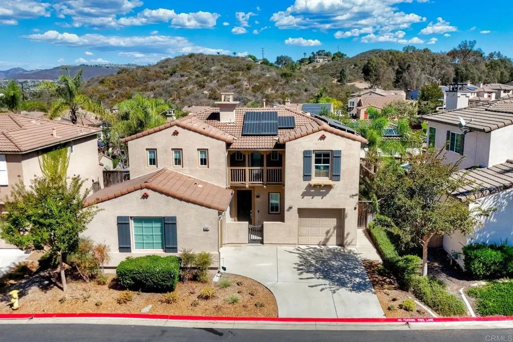 https://cdn.realtyfeed.com/cdn/127/307094564/27ef31e8db70660d212673f09ba86997.webp