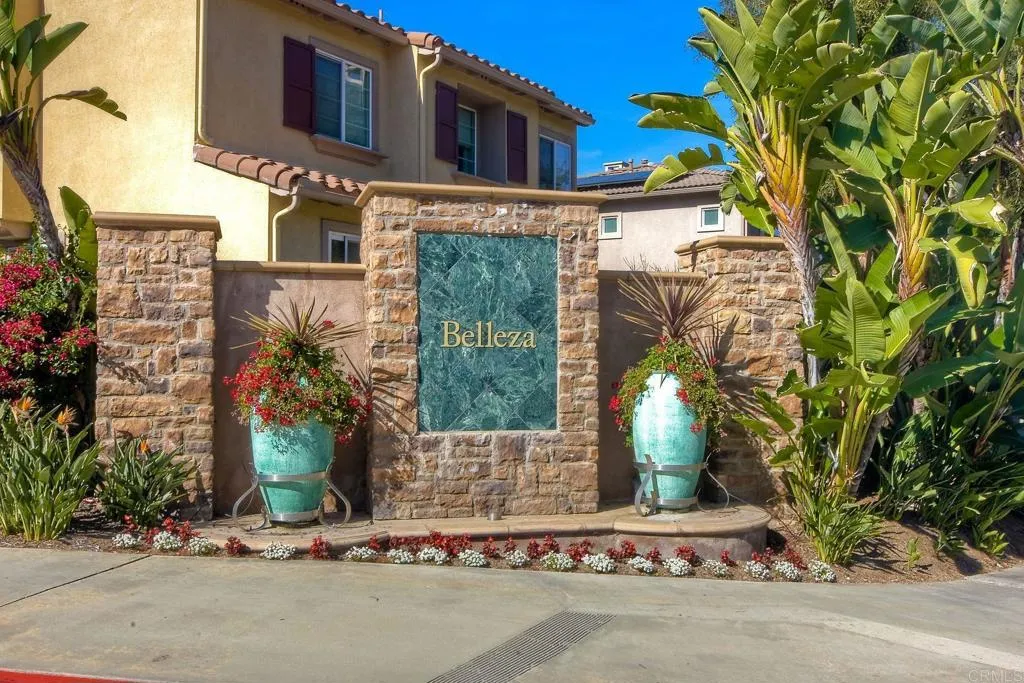 https://cdn.realtyfeed.com/cdn/127/307094564/33c4f589835a403acc1680ca3711bb84.webp
