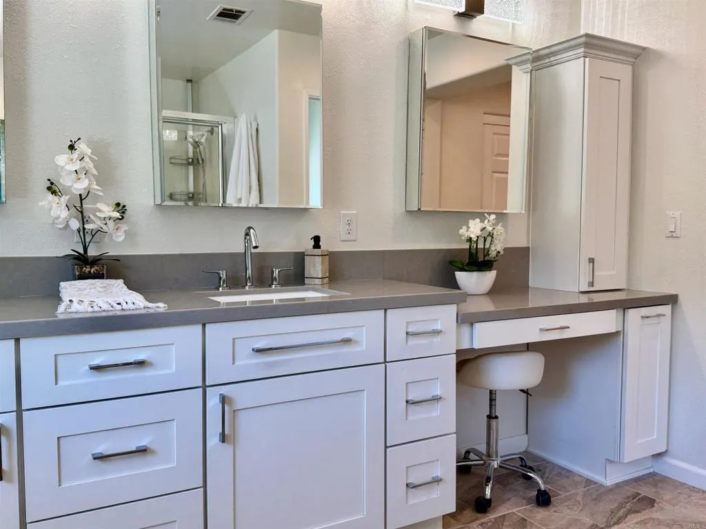 https://cdn.realtyfeed.com/cdn/127/307094564/8d2d592774f80bf2f642fec237f681a5.webp