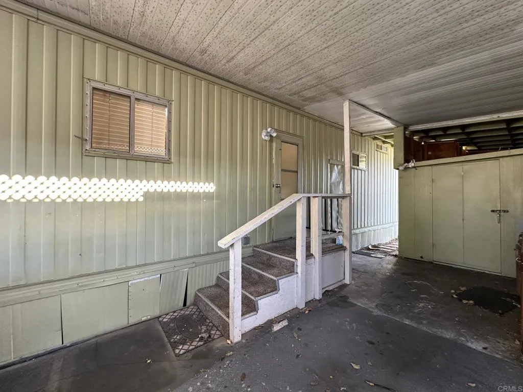 https://cdn.realtyfeed.com/cdn/127/307094609/63637efac7be012d1f4965cccb72c826.webp