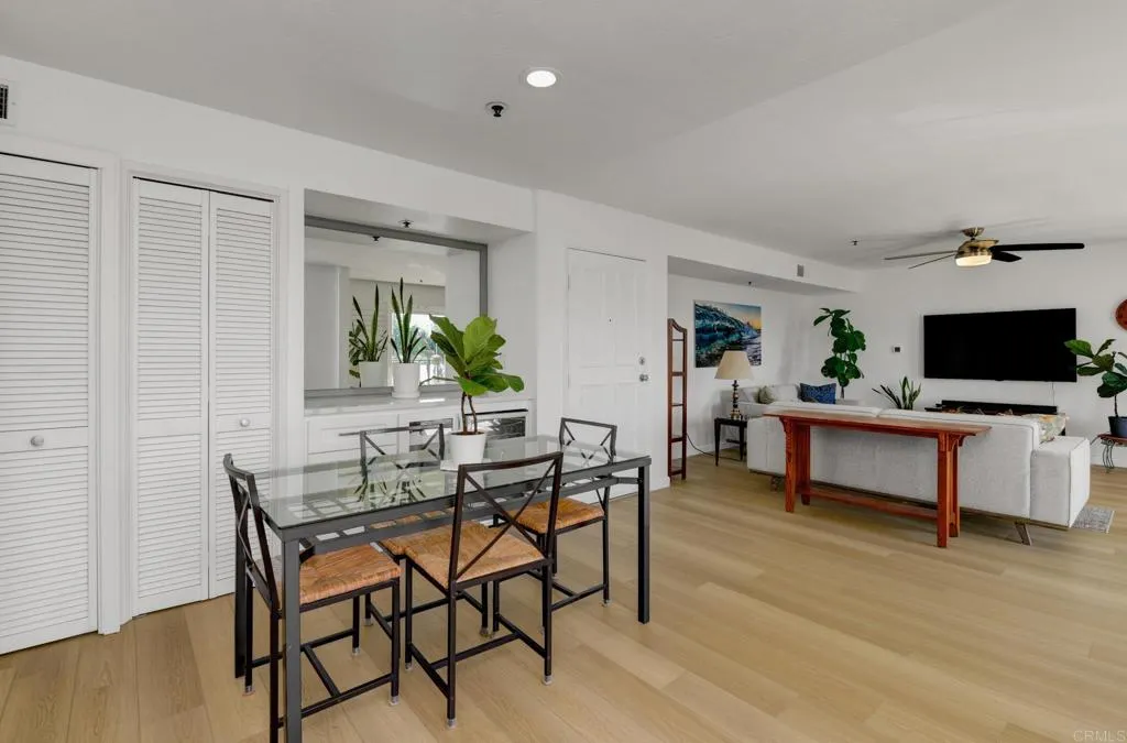 https://cdn.realtyfeed.com/cdn/127/307094615/abcdacf631498b8ec374c8b400f28ebd.webp