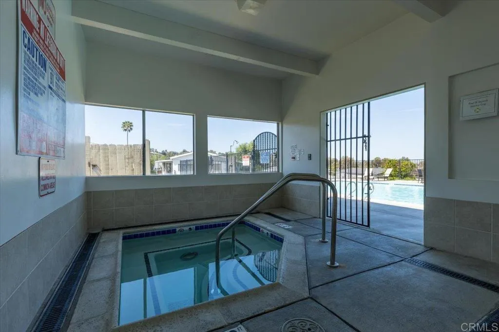 https://cdn.realtyfeed.com/cdn/127/307094674/3d894b9781b656cafae3805aaf222d60.webp
